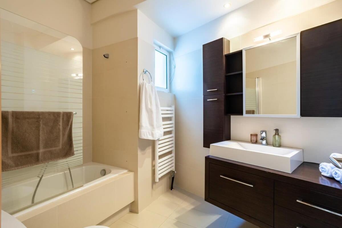 Aigli Summer Getaway - Seaview Lux Retreat แวร์กา กาลามาตา ภายนอก รูปภาพ
